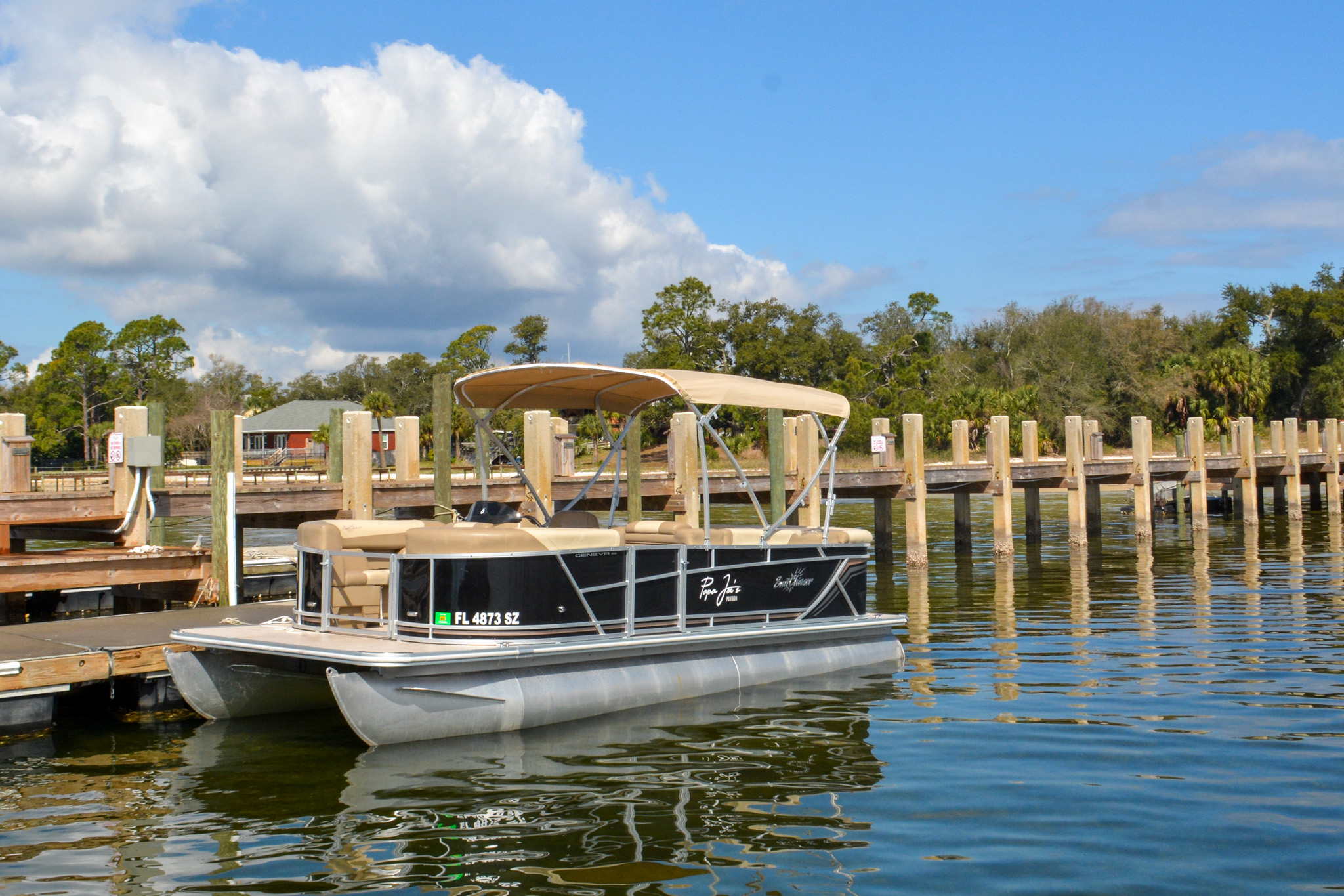 Standard Pontoon Boat - Full Day - PAPA JOE’S RENTALS Reservations