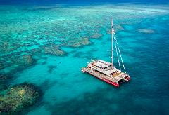 Fly & Sail Cairns Reef Package
