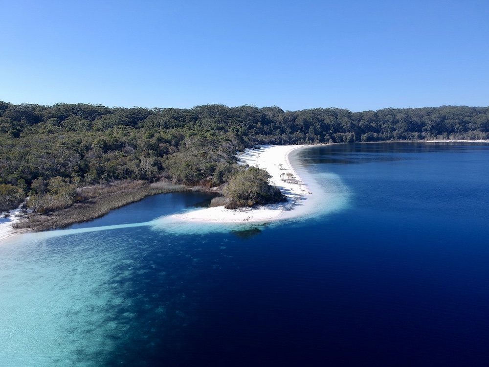 zAdventure Hike: Lake McKenzie - 2 Days