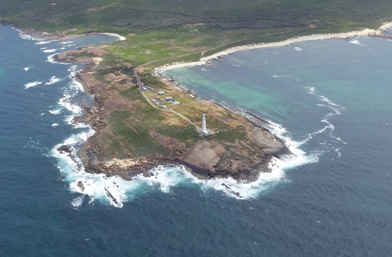 SwellStays Special - Margaret River Pick a Lighthouse (60 minute) Scenic Flight 