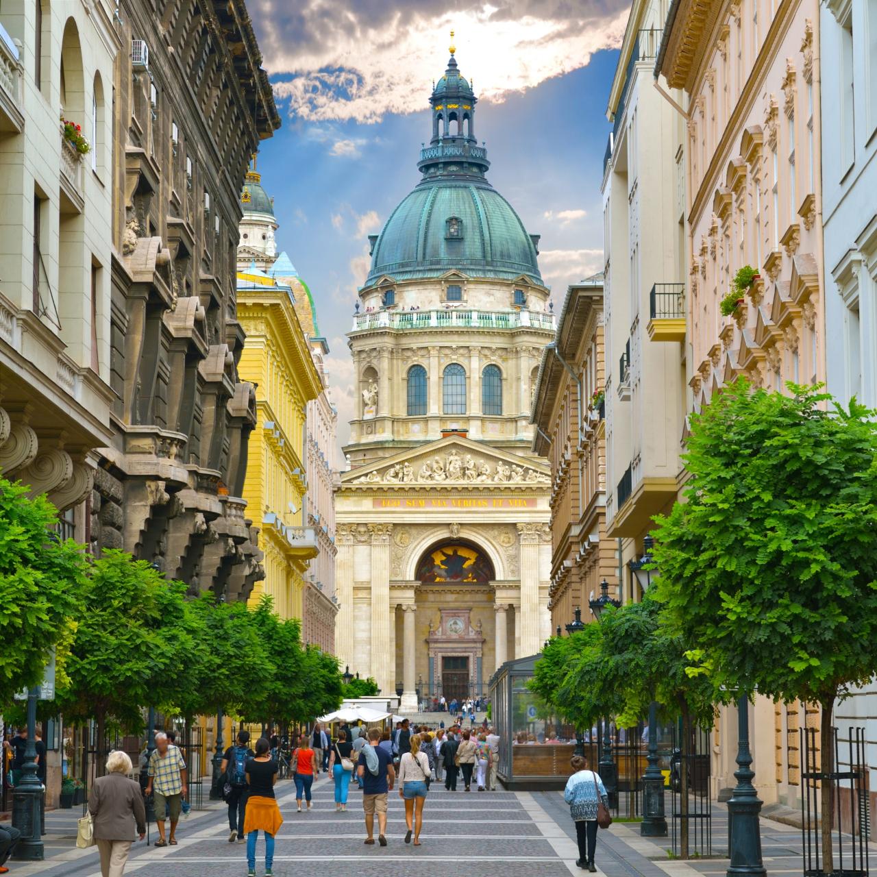 Full Day Trip to Budapest from Vienna - SMALL GROUP