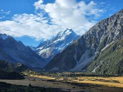 Queenstown to Mt Cook via Wānaka (1 way)