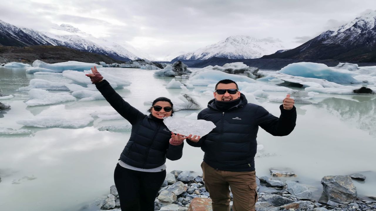 Queenstown to Mt Cook Small Group Tour (One-Way)