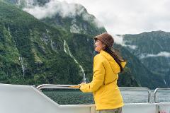 Milford Sound Day Tour with Cruise from Queenstown (Small Group, Carbon Neutral)