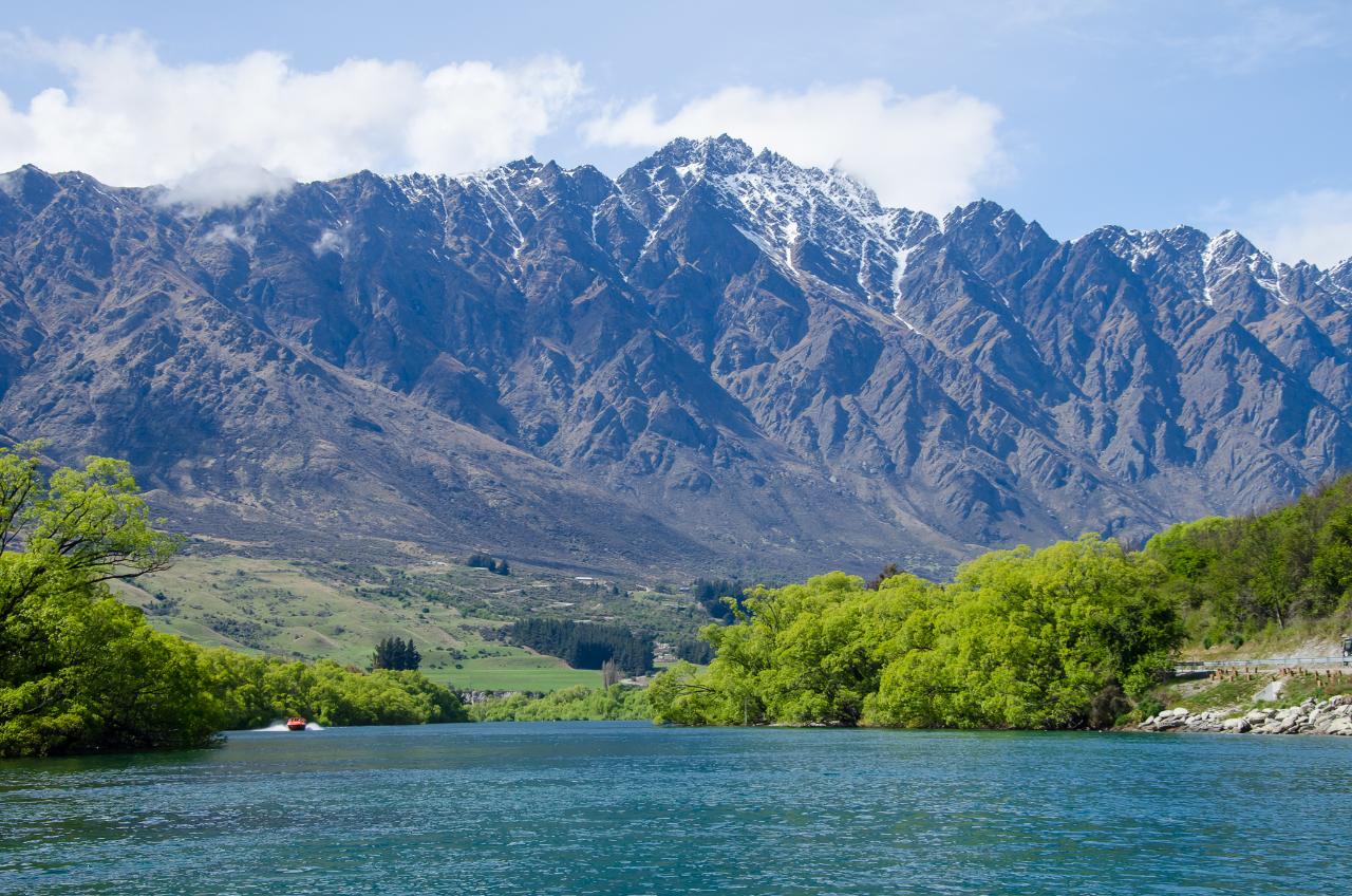 Queenstown to Tekapo Day Tour via Mt Cook 