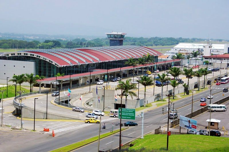 One-Way Private Transfer from San Jose, CR Intl Airport to La Fortuna (Arenal)