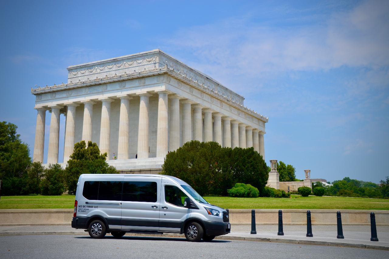 Private Tour of Washington DC - Up to 12 guests