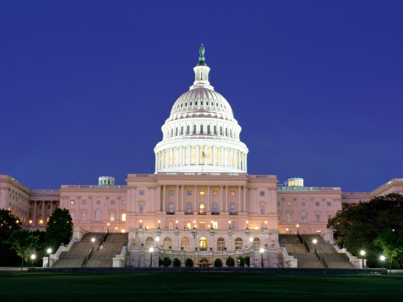 See DC Tours Washington DC Small Group Guided National Mall Night Tour 