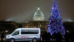 Exclusive Private Holiday Van Night Tour of Washington DC -  Up to 12 Guests