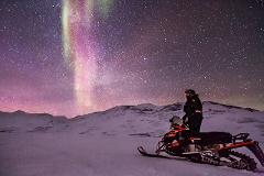Snowmobile Aurora dinner tour - Drive your own snowmobile! Let your guide show you Lapland in all its beauty.