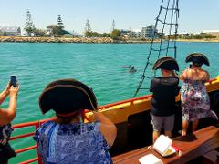 Fish & Chips Lunch Cruise (1.5 hrs)