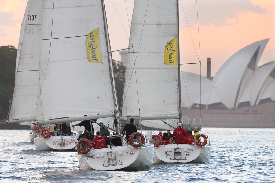 Sailing Group - Corporate Regatta for 3 hours (minimum 30 to max 200 persons)