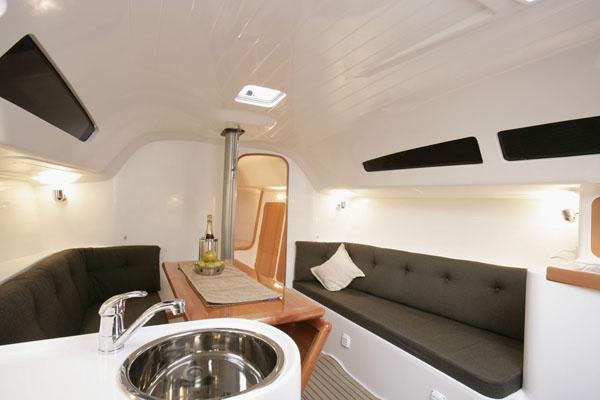 Skippered Sydney 36 for up to 11 passengers