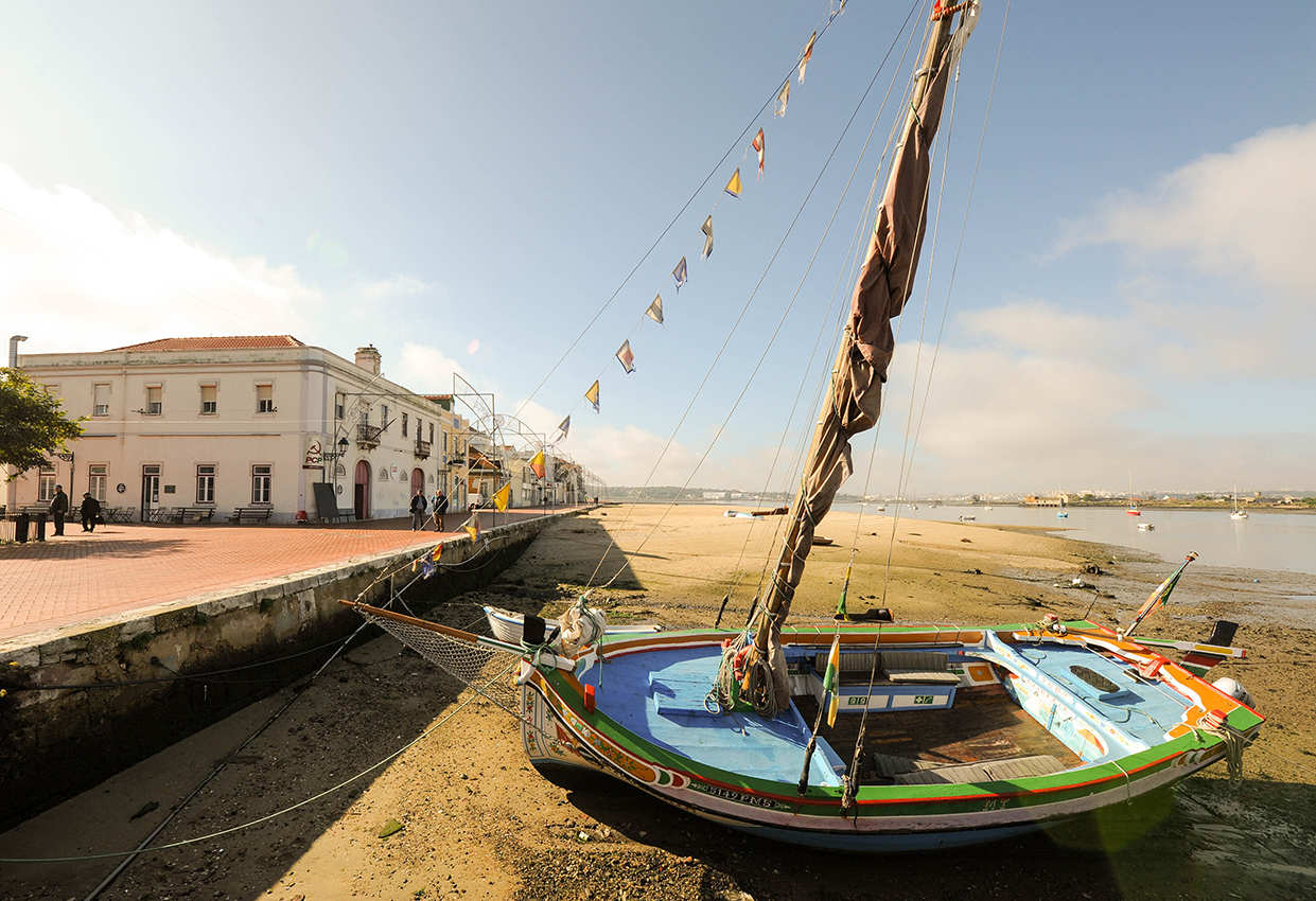 Seixal Traditional Tour