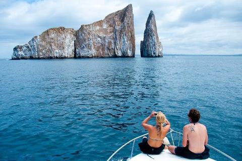 Transfer from San Cristobal Island to Santa Cruz Island