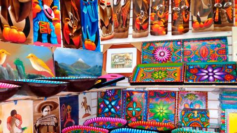 Otavalo_Market_ediiiitado