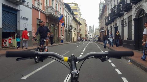 Bike tour across Quito!