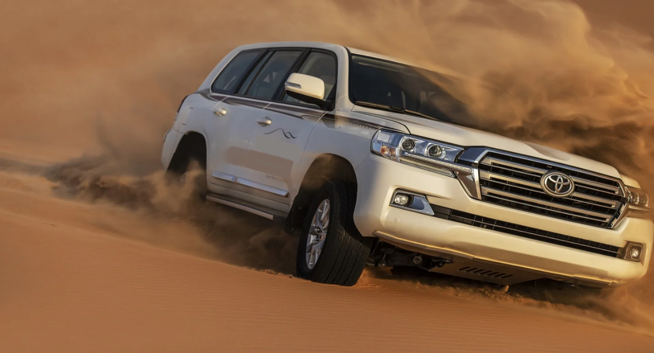 Desert Safari with traditional bedouin lunch