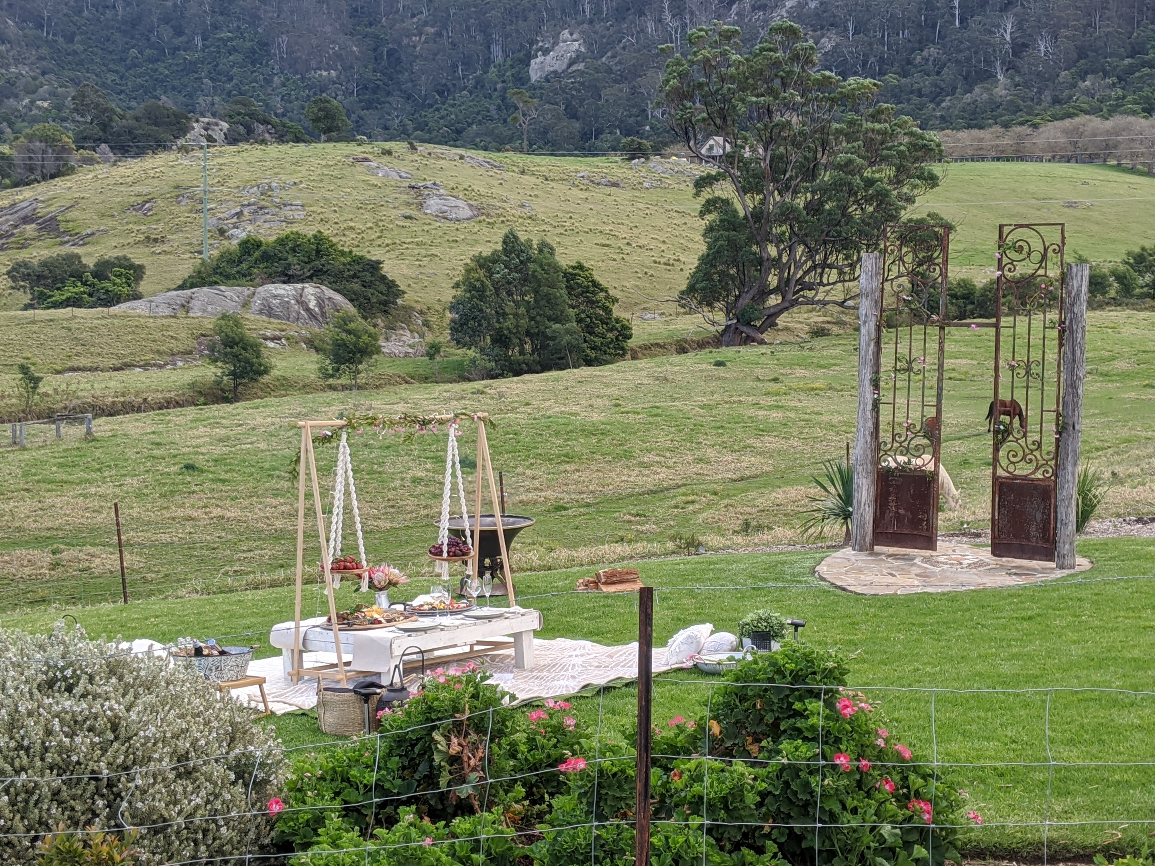 SOUTHBOUND ESCAPES - Private Tour - WEDDING TRAIL - VIP tour of the areas unique wedding venues and meet key wedding suppliers