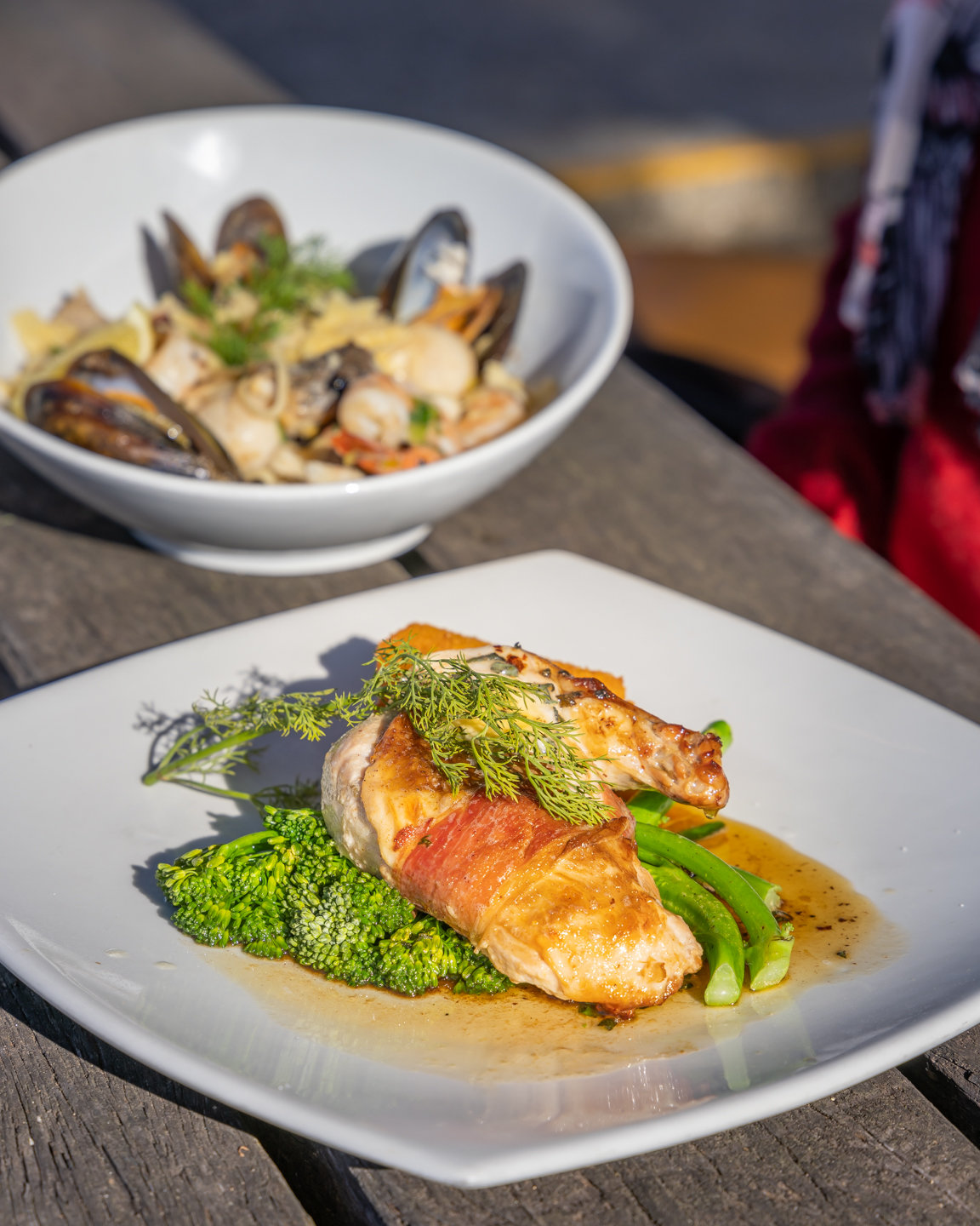 SELF GUIDED E-BIKE TOUR - PEDAL TO PRODUCE SERIES - NAROOMA TO DROMEDARY HOTEL or SWEETWATER RESTAURANT, TILBA - E-Bike Hire with return transfers