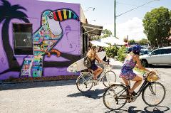 Byron Bay and Burleigh Heads Private Tour from Brisbane (9+ Hours)