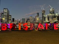 T1 -WELCOME TO BRISBANE-Twilight- and night lights Tour  Please scroll down to see more exciting tours 