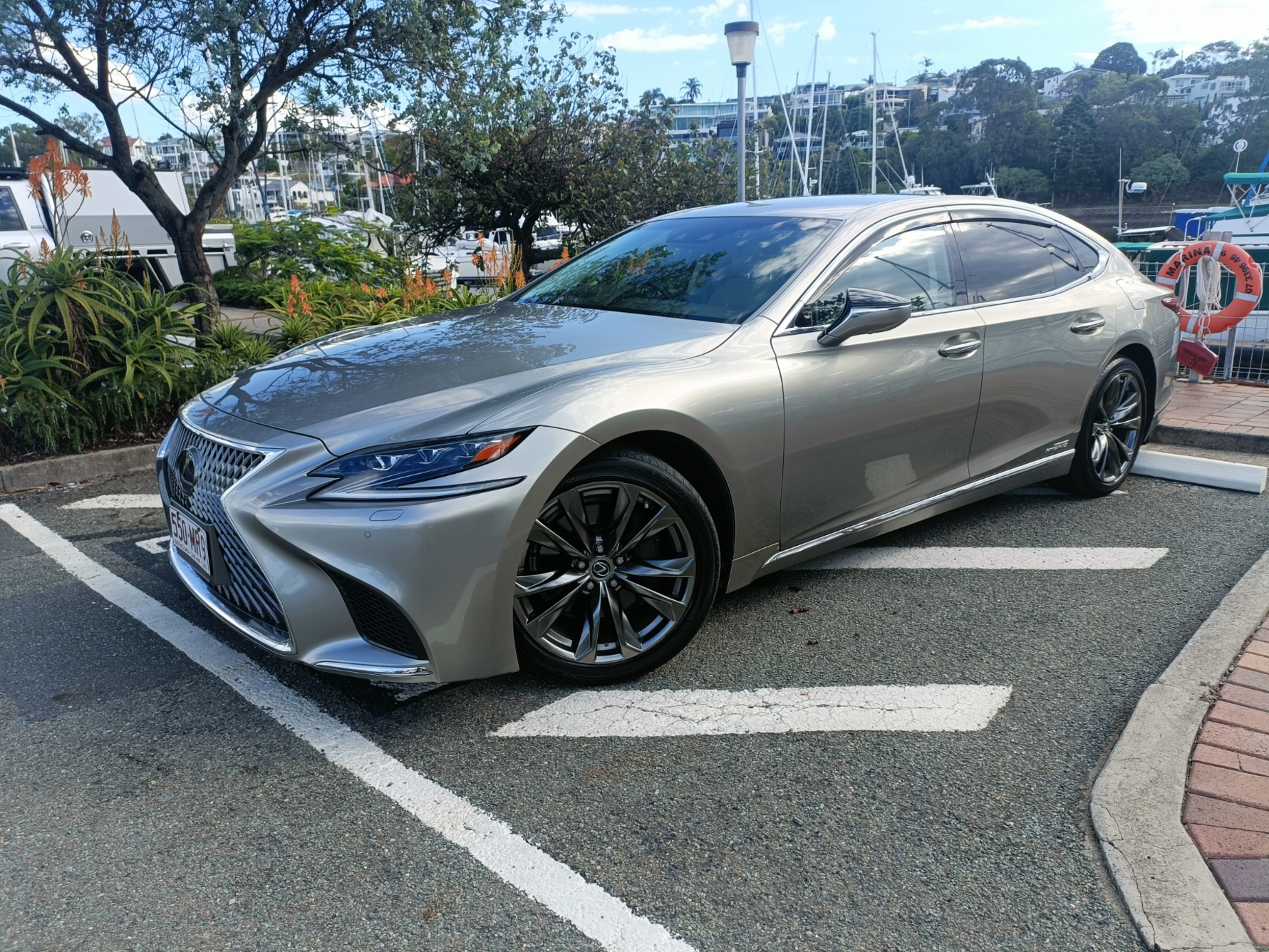 6 Hours Welcome to Brisbane - Private Sightseeing Tour! + 3 Mystery Stops!