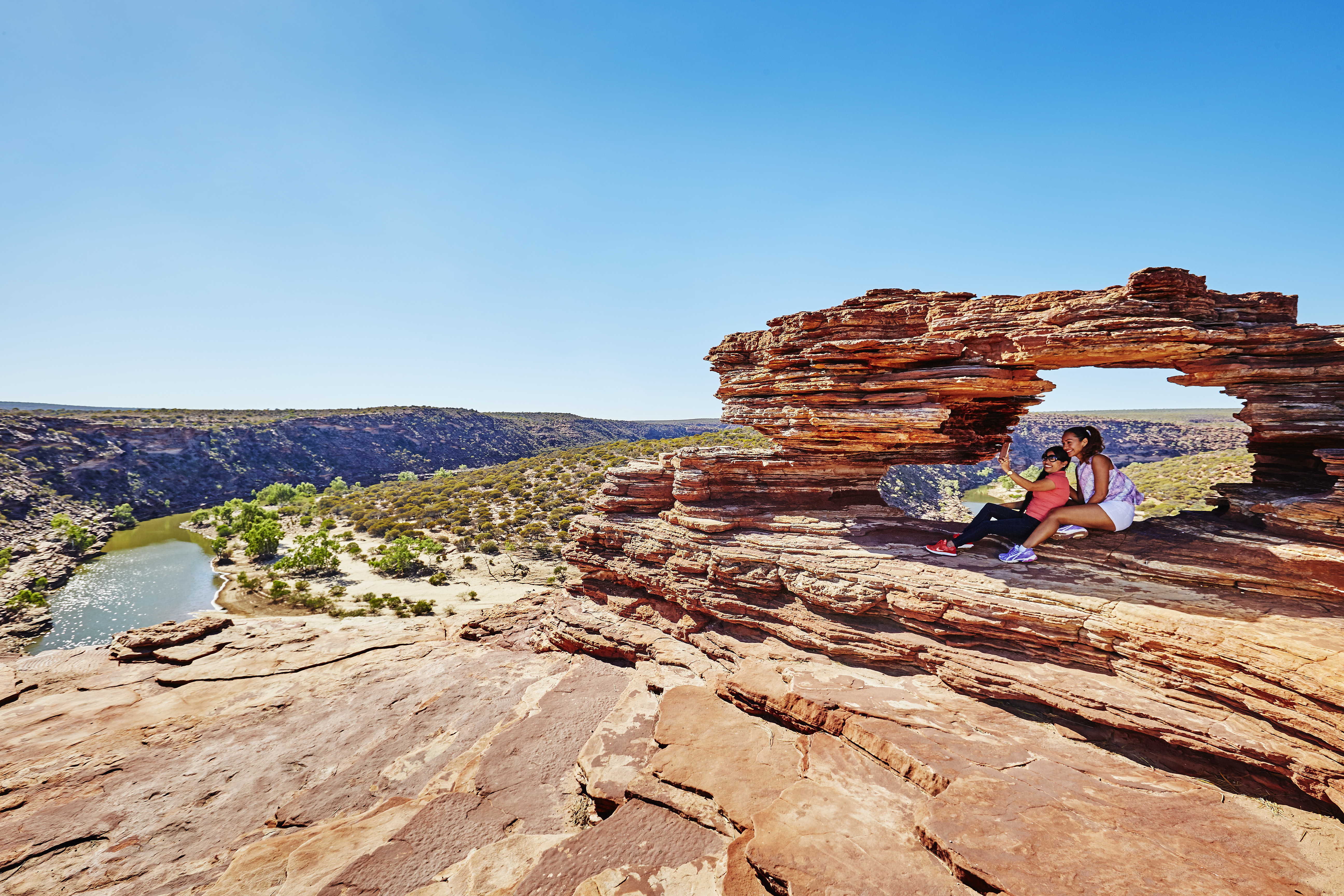 4-Day Coastal Loop Tour from Perth to Monkey Mia (Standard Double/Twin Room): Kalbarri | Monkey Mia Dolphin Resort | Geraldton 