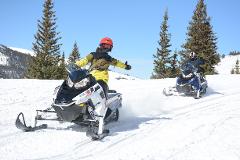 Private 2-Hour Performance Snowmobile Tour 