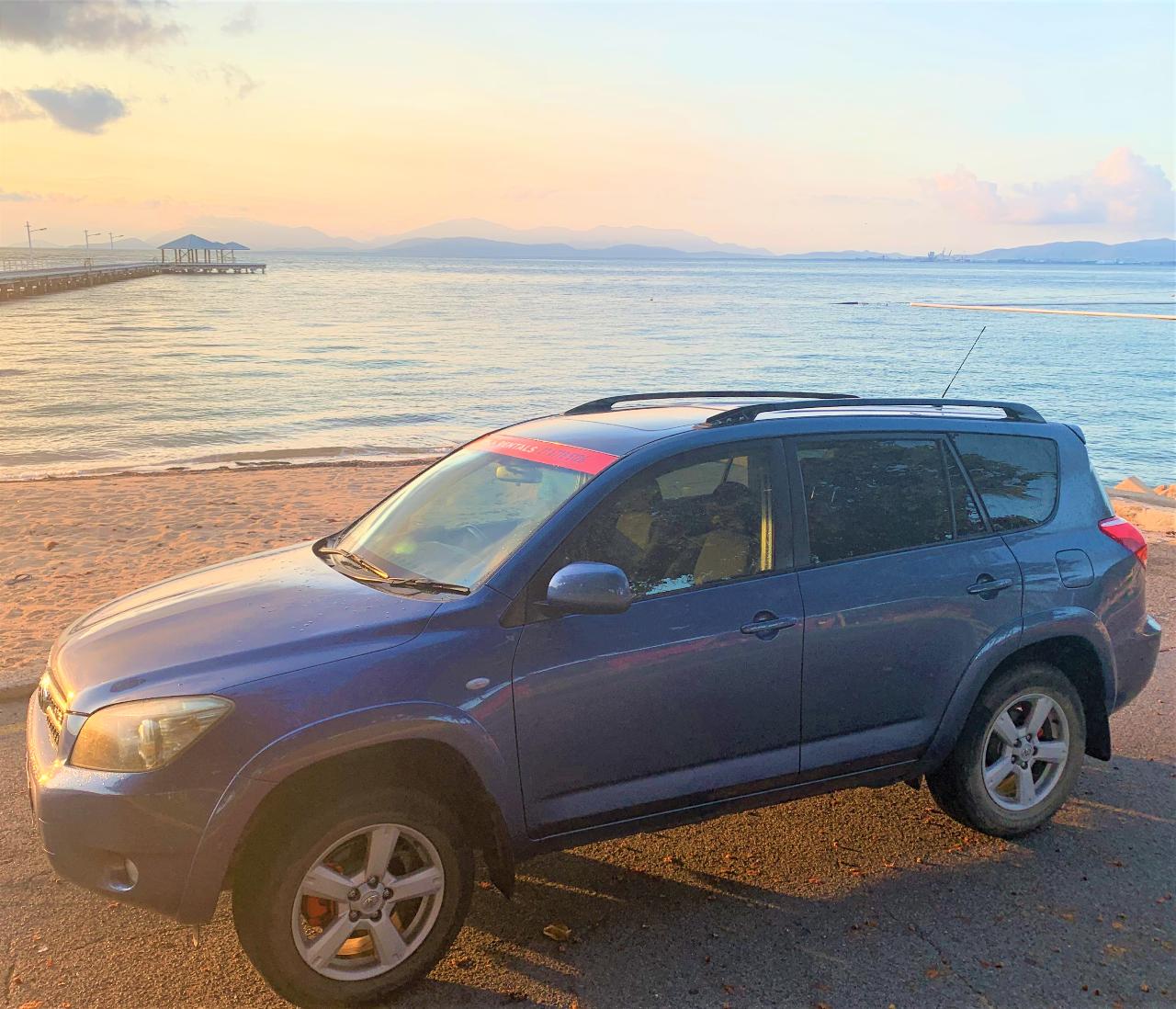 ECONOMY RAV4 FAMILY SIZE SUV - AUTO