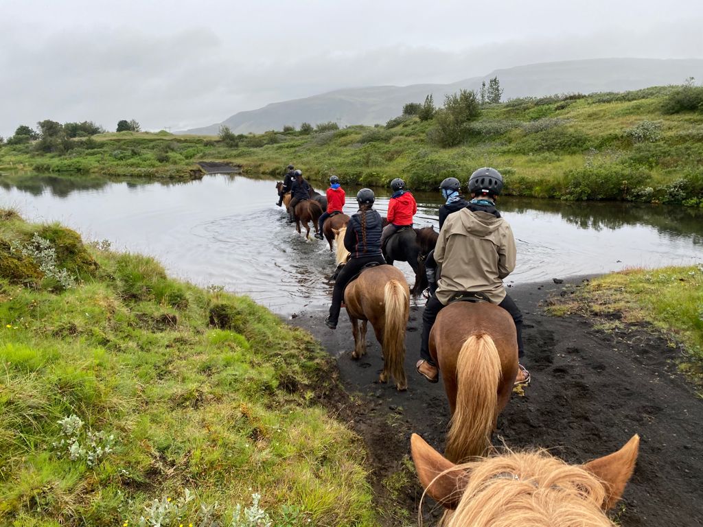 Minnivellir Private tour 2 days