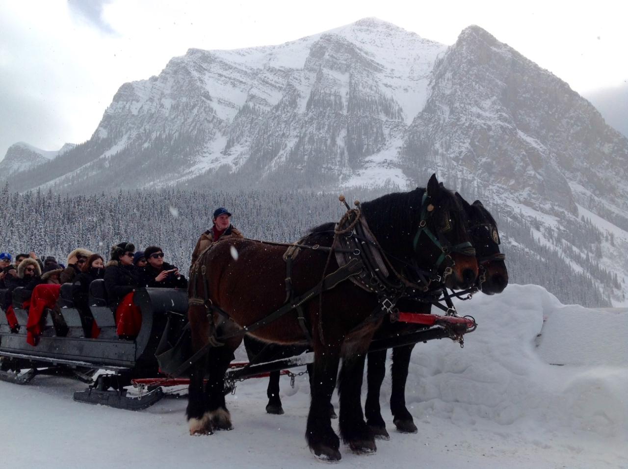 KEYSTONE LAKE LOUISE WINTERLAND