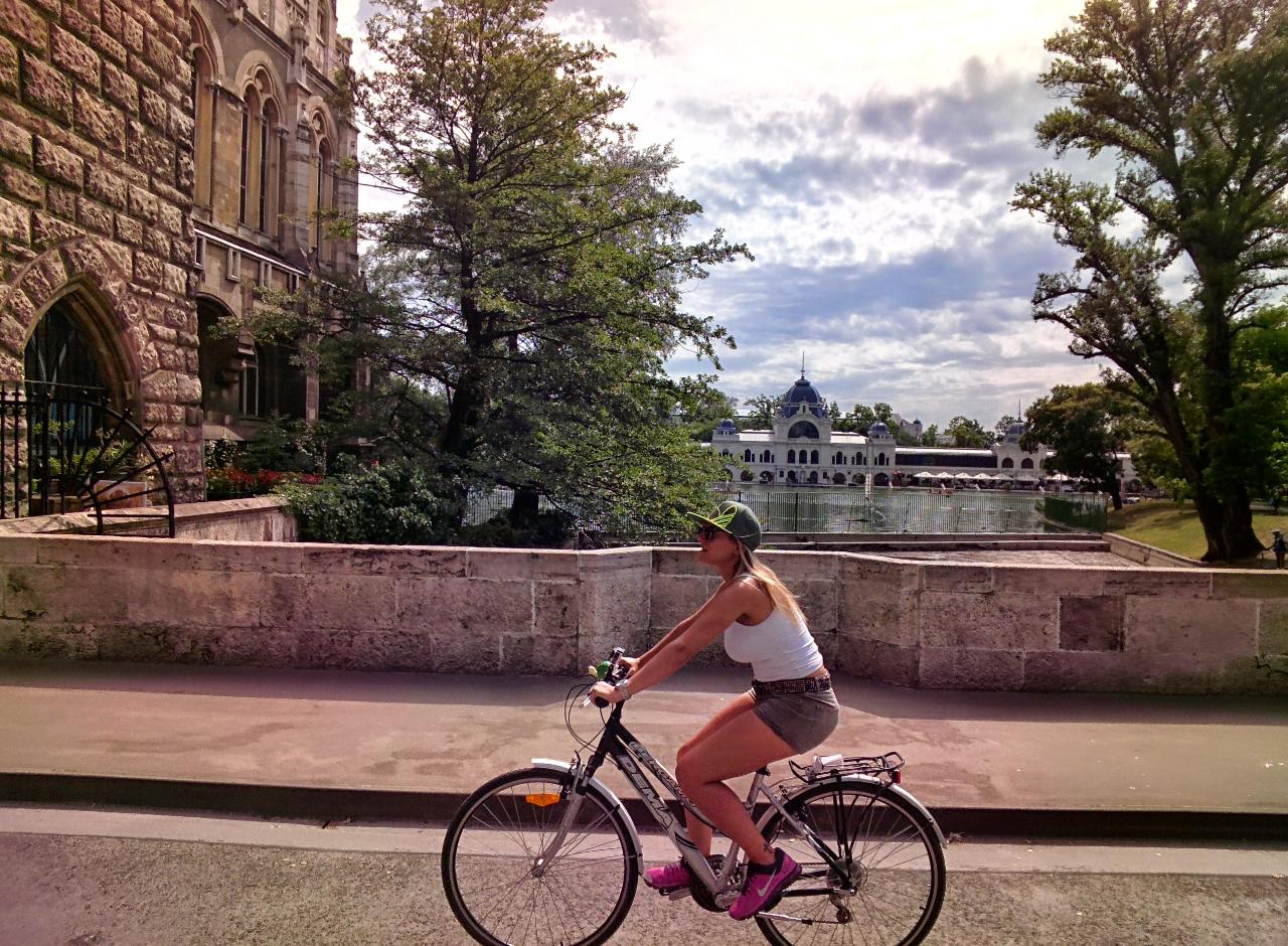 Easy Breezy Bike Tour