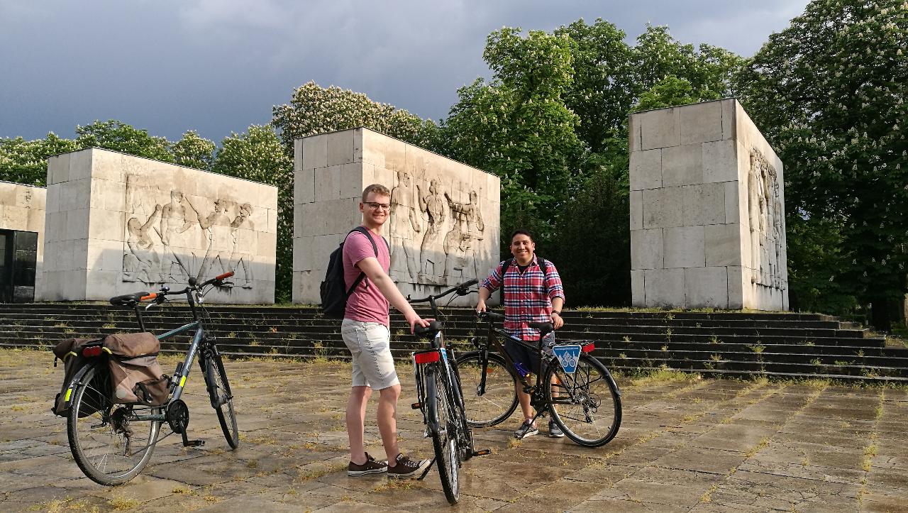 From Fading Communism to... - Bike Tour of Budapest
