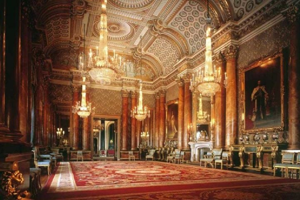 Buckingham Palace Tour and Afternoon Tea