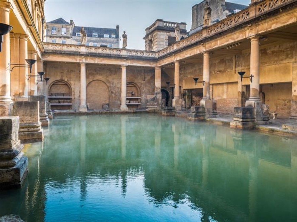 Windsor Castle and Roman Bath Tour