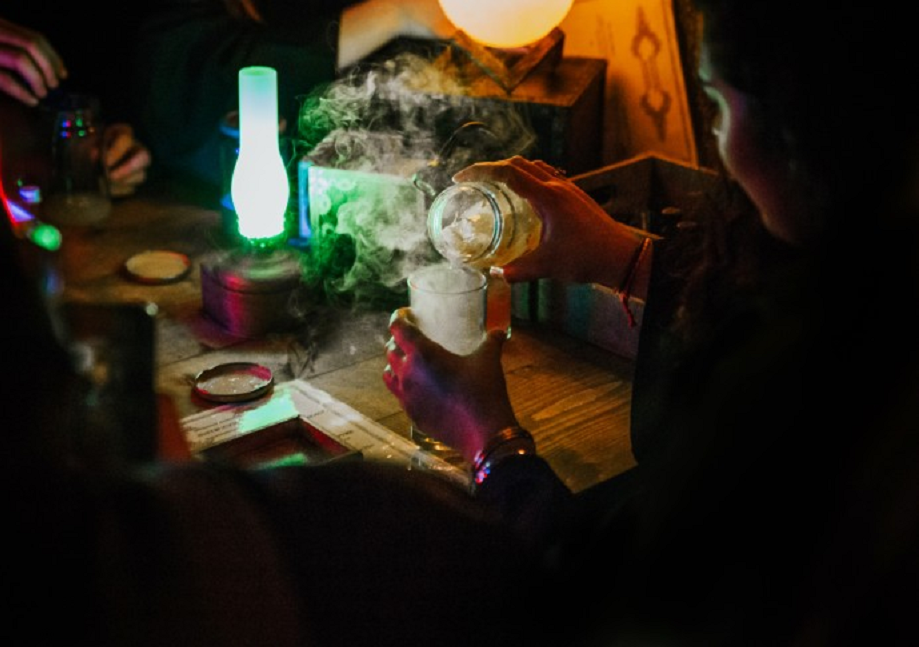 Potion Making at The Wands and Wizard Exploratorium