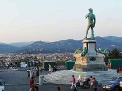 Florence Walking Tour to Piazzale Michelangelo