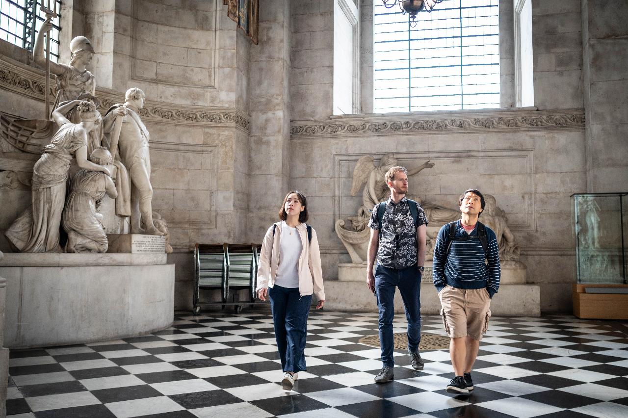 Wizard Walking Tour with St Paul’s Cathedral Entry