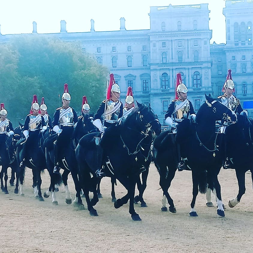 British Royalty : Changing Of The Guard