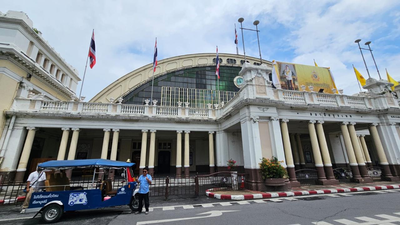 Bangkok Electric Tuk-Tuk Tour with Local Guide