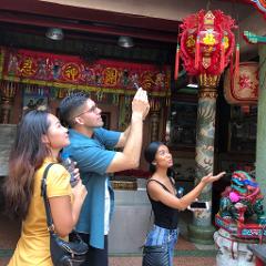Bangkok’s Amazing Chinatown Tour