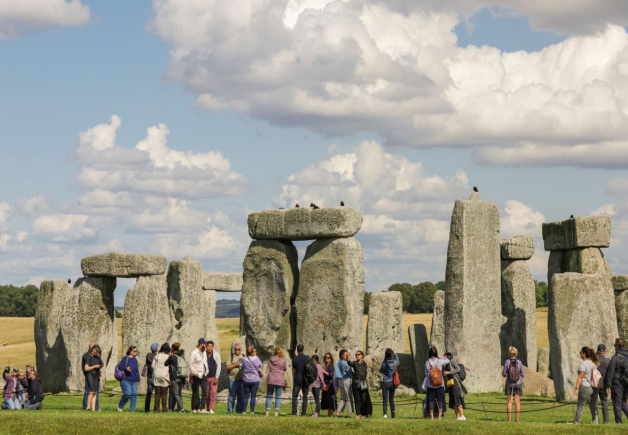 Simply Stonehenge Tour