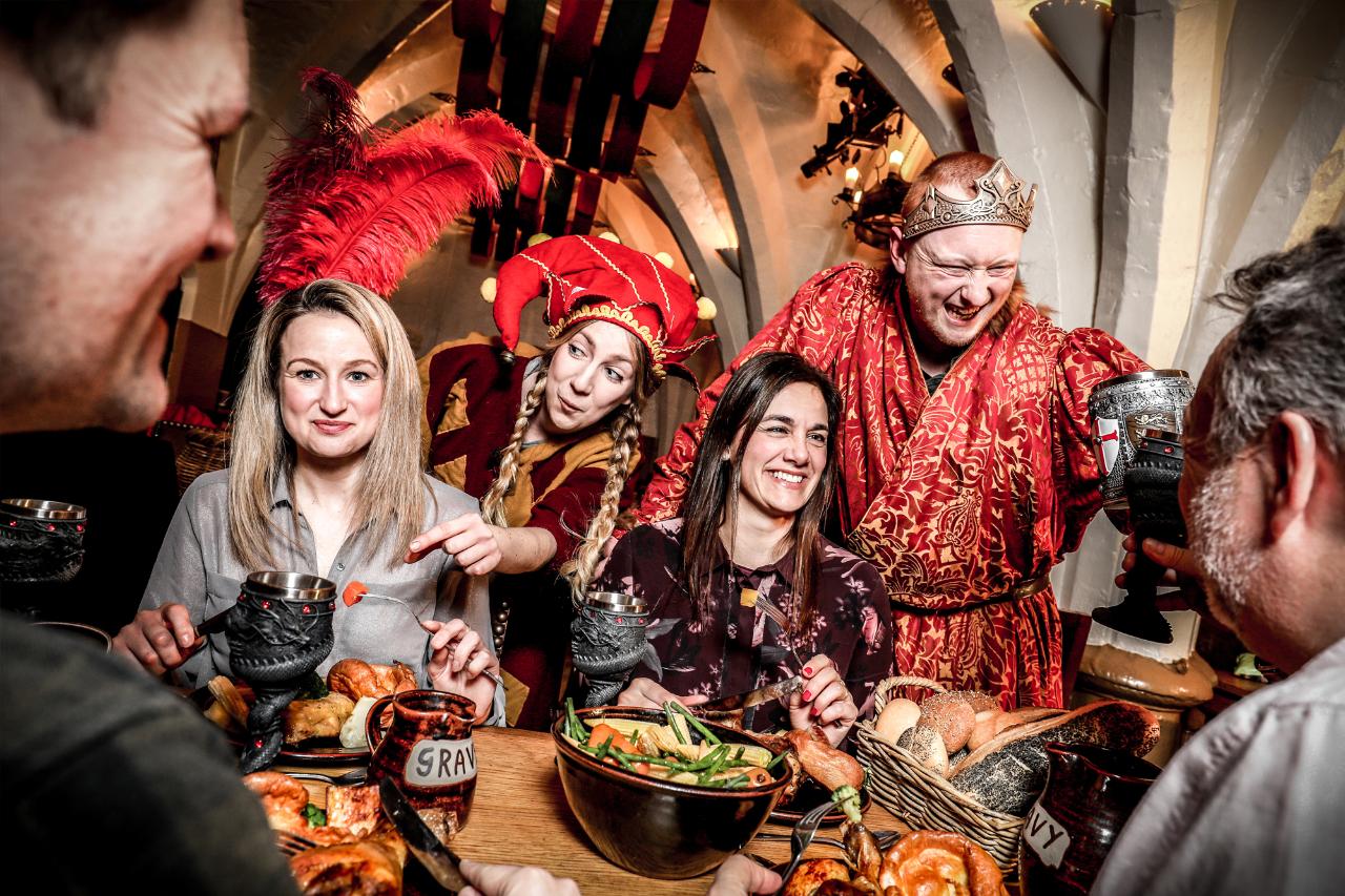 Have A Feast : London's Medieval Banquet & See 30+ London Top Sights