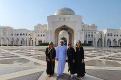 Abu Dhabi Top Sights Adventure: from Dubai