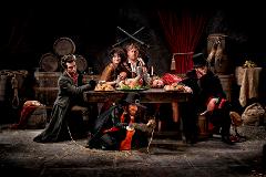 The London Dungeon & See 30+ London Top Sights