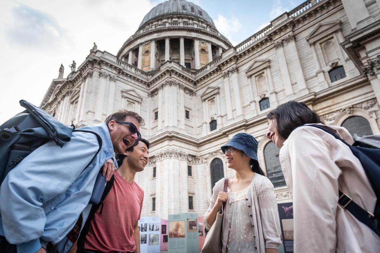 JK Rowling Wizard Tour, St Paul’s Cathedral & River Cruise