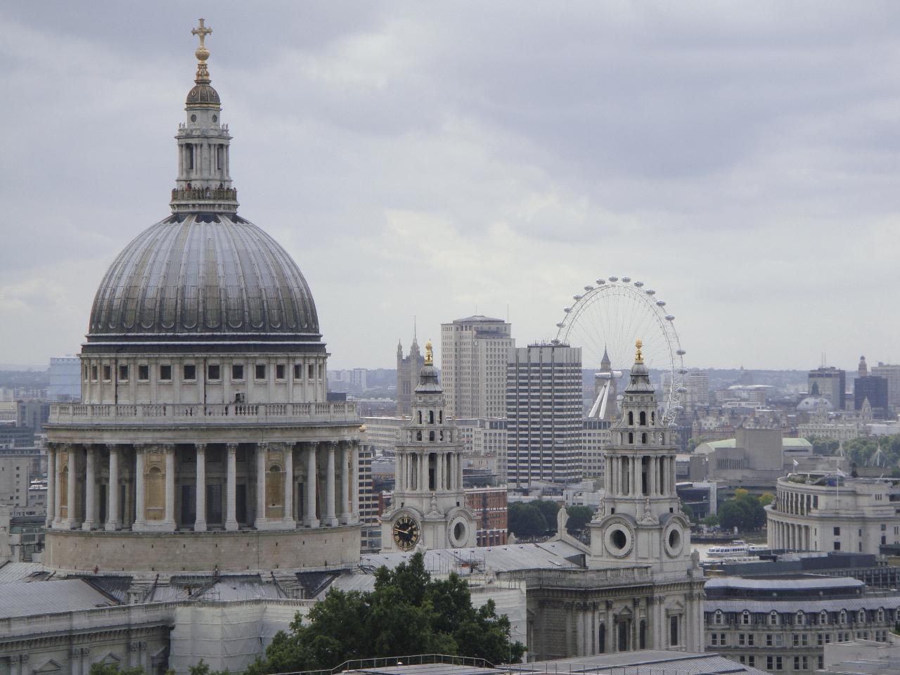 Private London 50+ Sights Taxi Tour & St Paul's Cathedral Entry