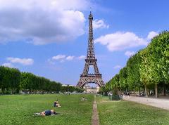 Paris: Skip the line Eiffel Tower Summit & Arc de Triomphe