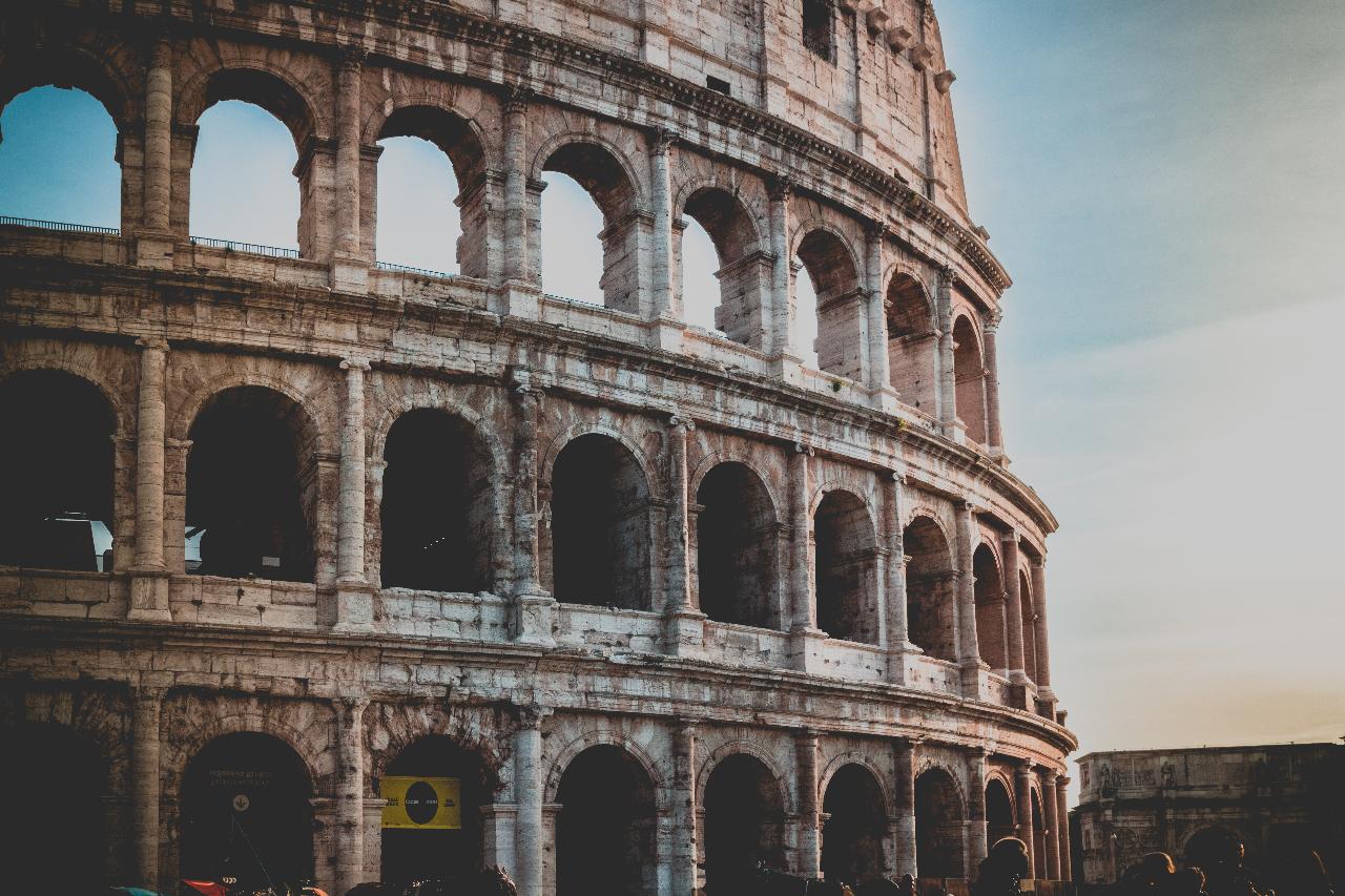 (Headout) Tour guidato del Colosseo con accesso all'arena e al Foro Romano